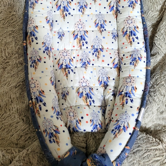 Baby nest - Picture 2 of 3